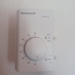 HONEYWELL ELECTRONIC FAN COIL THERMOSTAT T6383B 2003